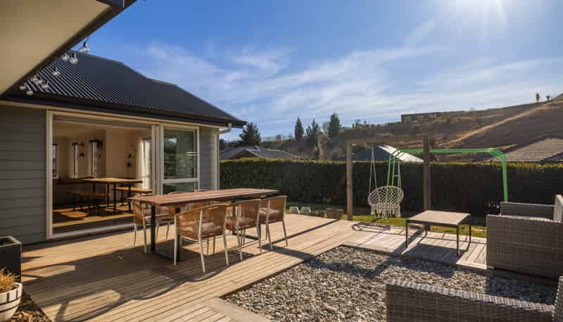26 Woodstock Road, Lower Shotover