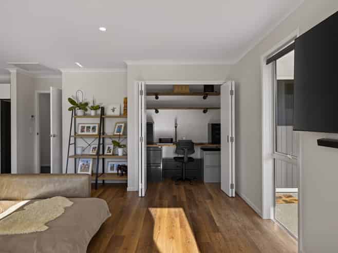 26 Woodstock Road, Lower Shotover