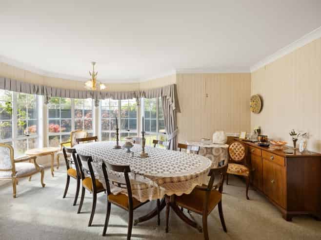 44 Heritage Avenue, Chartwell
