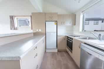 Cottage 13/6 Glenwood Avenue, Highfield