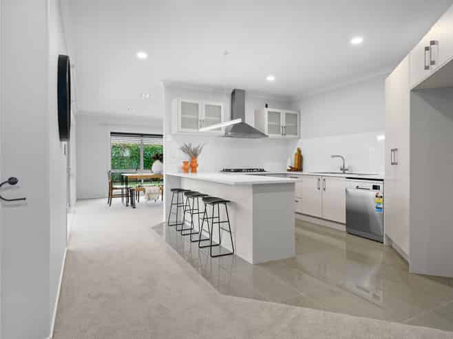 35 Carnation Court, Cambridge