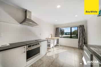 2 Swan Hill Drive, Glen Eden