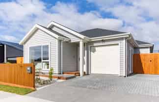 97 Parish Drive, Milldale