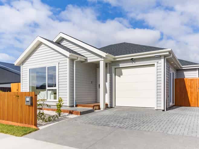 97 Parish Drive, Milldale