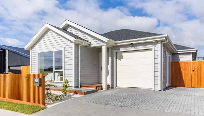 97 Parish Drive, Milldale
