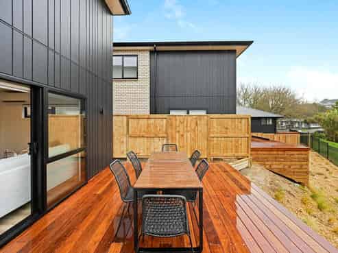 6/8 Johnson Street, Dinsdale