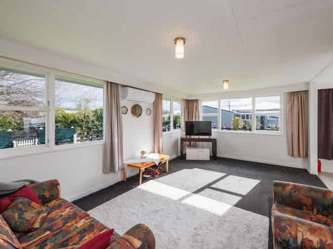 37 Princess Street, Marton