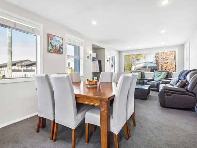 1/57 McFaddens Road, Saint Albans