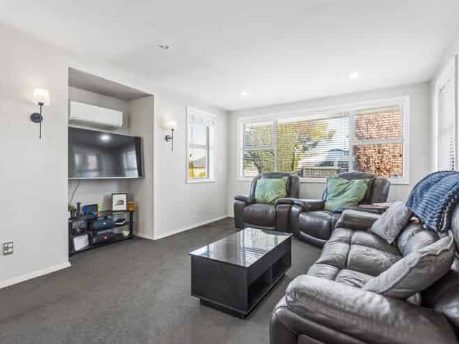 1/57 McFaddens Road, Saint Albans