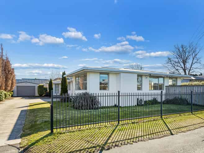 1/57 McFaddens Road, Saint Albans