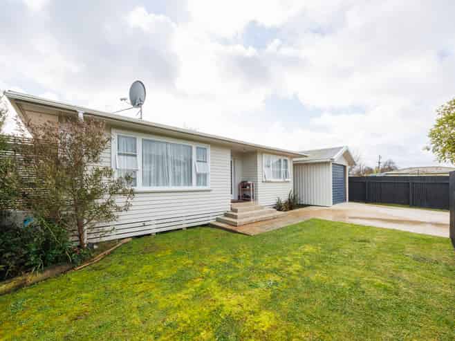 13 + 13A Potaka Street, Marton