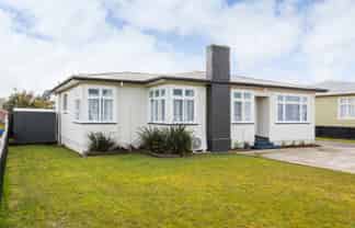 13 + 13A Potaka Street, Marton