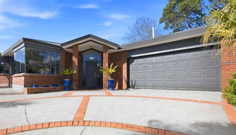 71 Brooklands Road, Brooklands