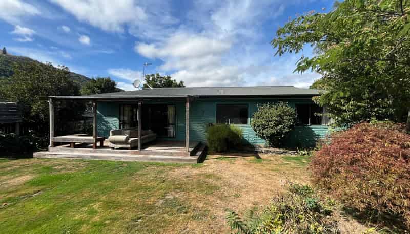 12 Elva Dawson, Arrowtown