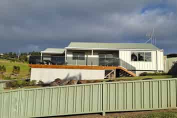 2 Torsby Road, Coopers Beach