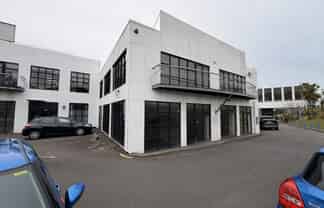 142sqm Office Space + 1 Car Park