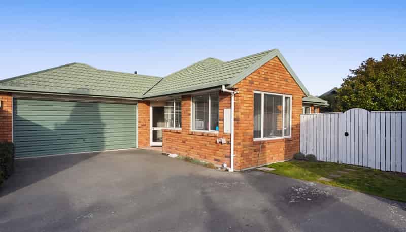 2/294 Travis Road, New Brighton