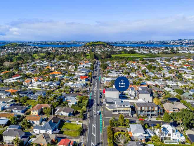 BEST ADD-VALUE OPPORTUNITY ON THE NORTH SHORE
