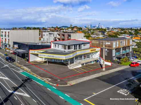 BEST ADD-VALUE OPPORTUNITY ON THE NORTH SHORE
