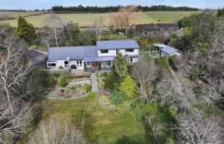 1594 Cust Road, Cust