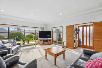 18 Rowan Place, Mosgiel