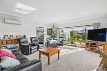 18 Rowan Place, Mosgiel