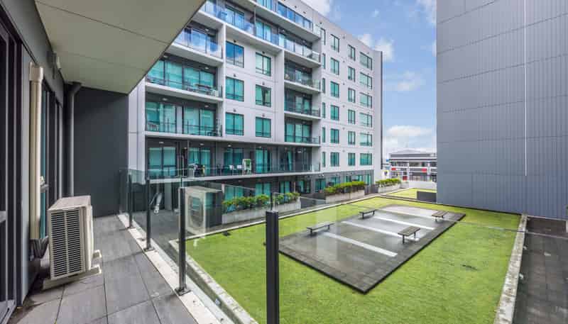 213/4 Dockside Lane, Auckland Central
