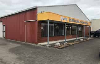 Versatile Onekawa  Showroom, Warehouse & Office