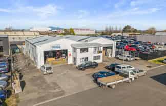 Invest or part occupy - freehold industrial