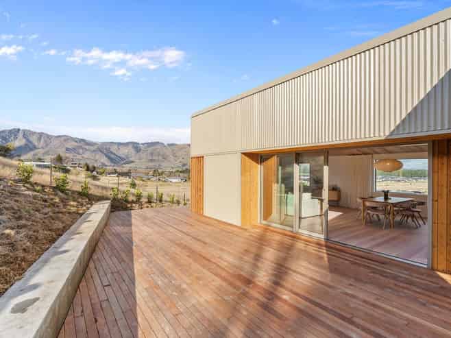 33 Tomtit Crescent, Lake Hawea