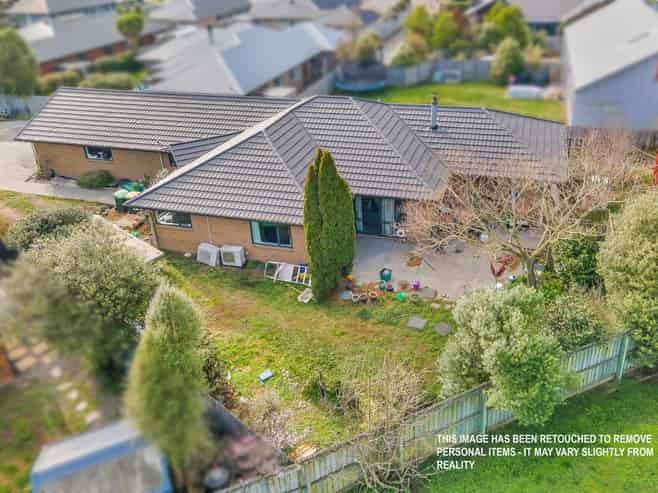 17 Stanwood Grove, Darfield