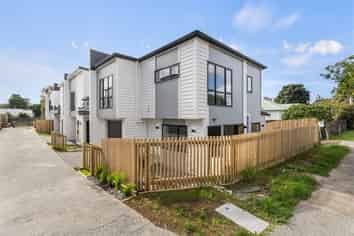 34A Ennismore Road, Mount Albert