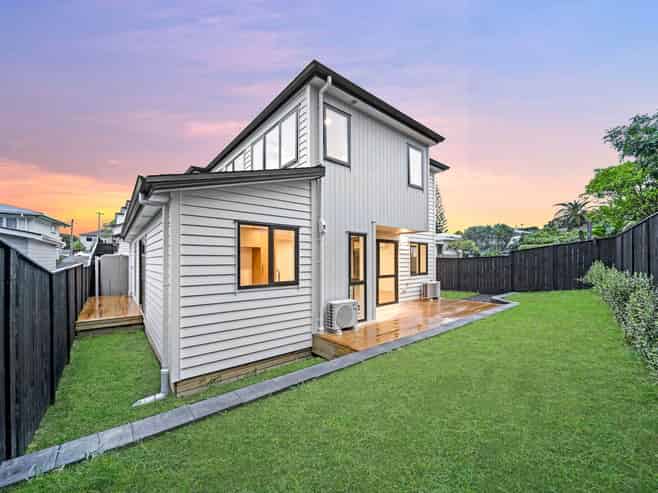18D Geneva Place, Blockhouse Bay