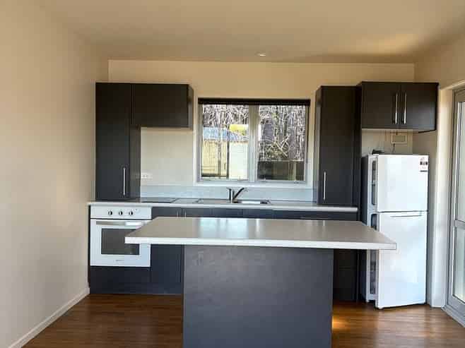 3/50 Queens Road, Glen Avon