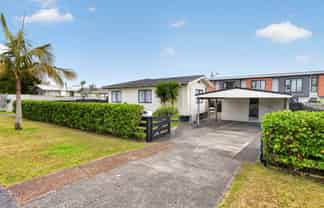 14 Hikurangi Street, Te Atatu Peninsula