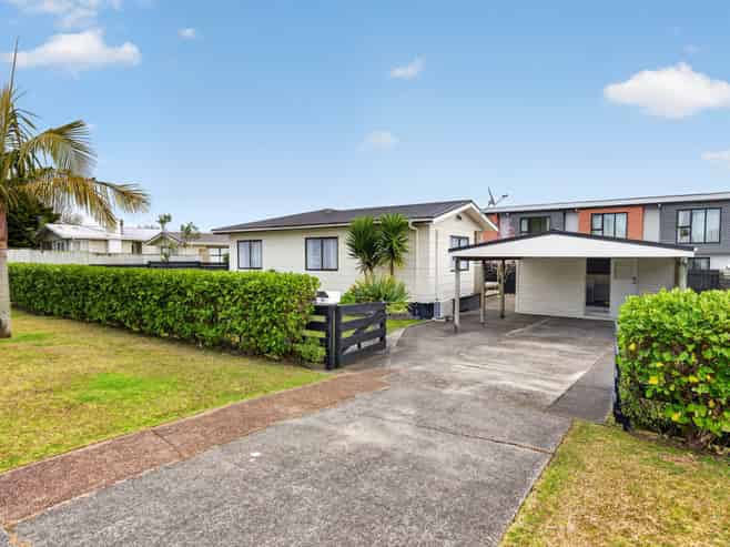 14 Hikurangi Street, Te Atatu Peninsula