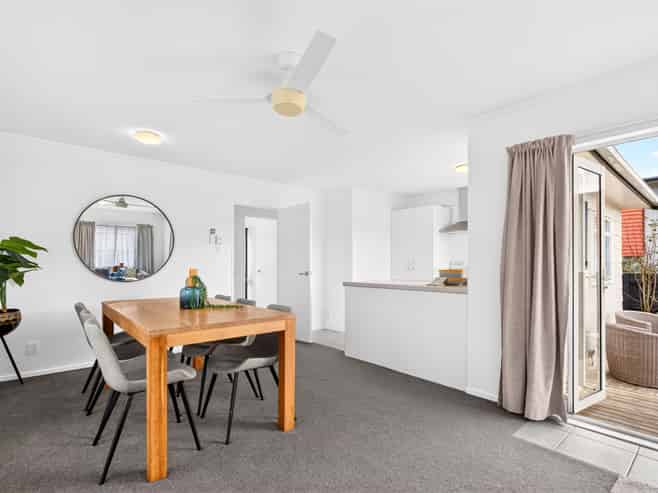 14 Hikurangi Street, Te Atatu Peninsula