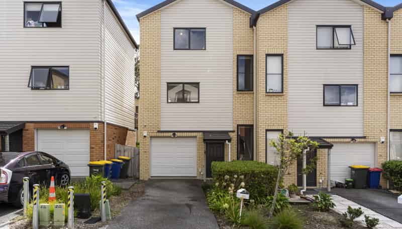 65/172 McLeod Road, Te Atatu South