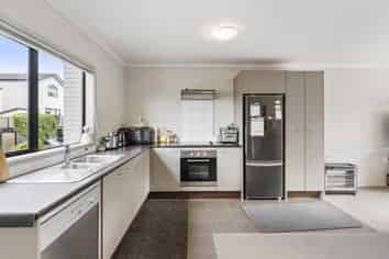65/172 McLeod Road, Te Atatu South