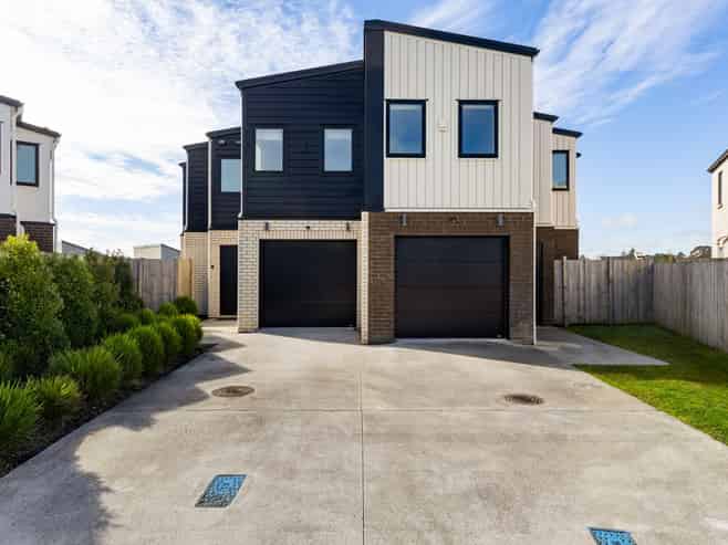 1/9 Mila Paige Close, Glenview