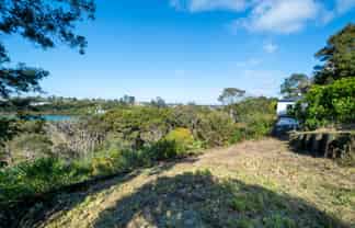 143C  Colwill Road, Massey
