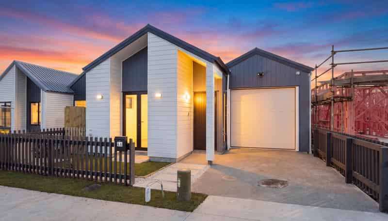 46 Taiheru Road, Karaka