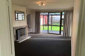 176 Aorangi Road, Bryndwr