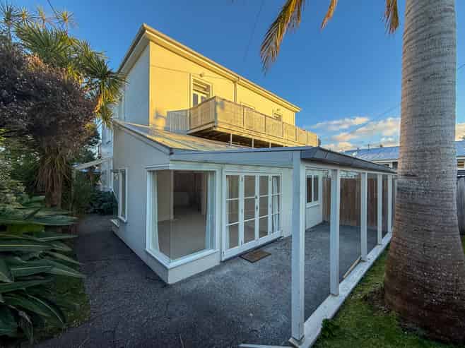 2/63 Sussex Street, Grey Lynn