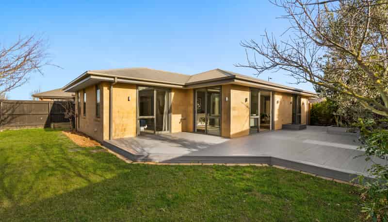 21 Andesite Drive, Rolleston