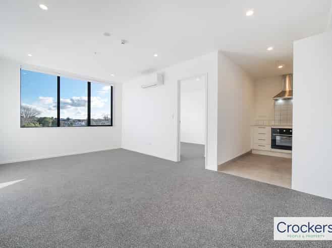 304/3 Rauemi Way, Te Atatu South