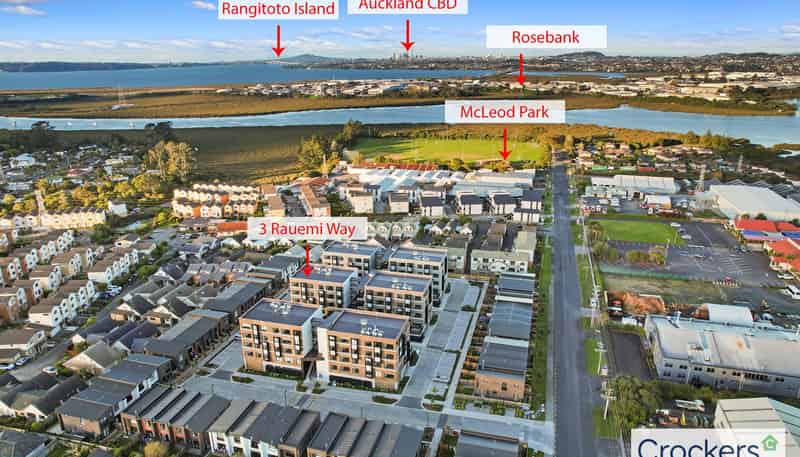 304/3 Rauemi Way, Te Atatu South