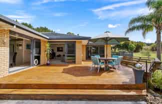 99 Old Parua Bay Road, Abbey Caves