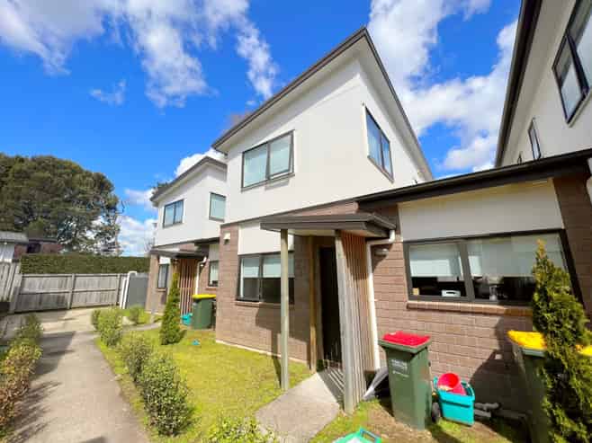 4A/62 Carrington Avenue, Silverdale