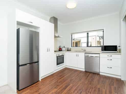 4A/62 Carrington Avenue, Silverdale